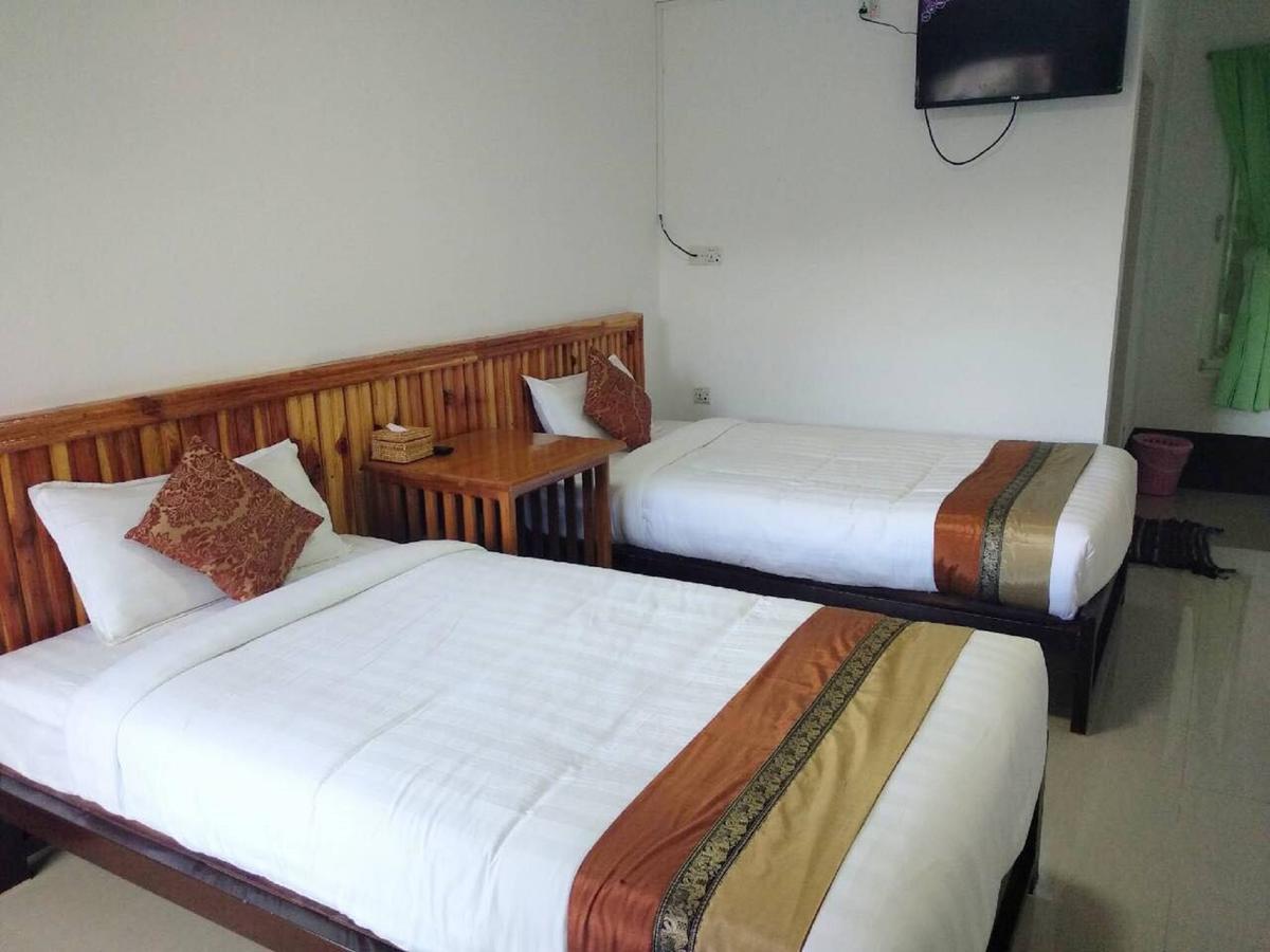 קלאו Full Moon Guesthouse מראה חיצוני תמונה