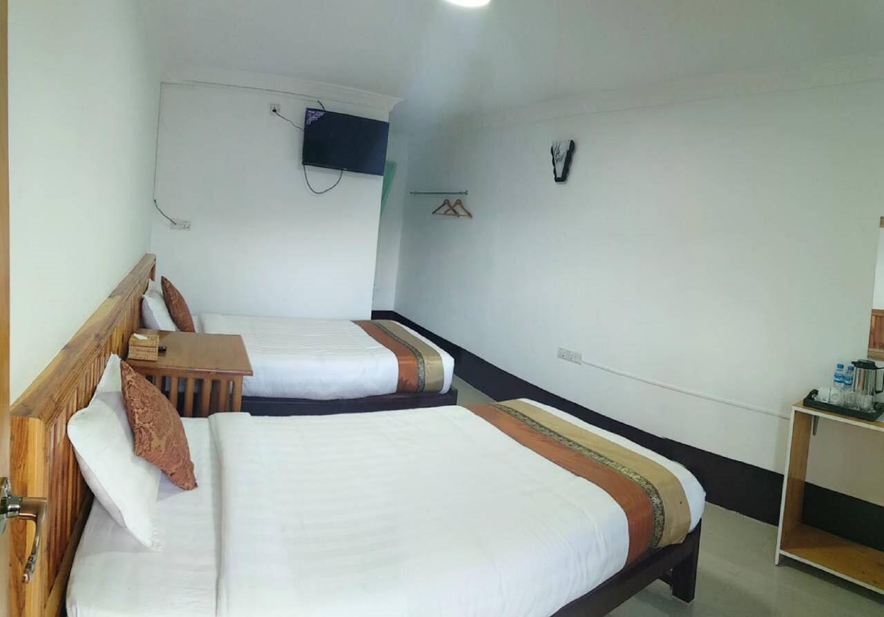 קלאו Full Moon Guesthouse מראה חיצוני תמונה
